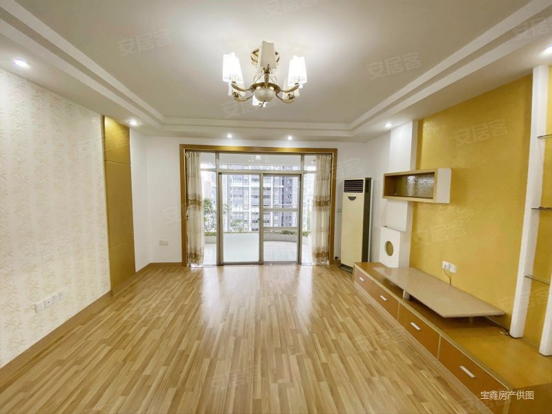 鸿润花园 精装好房 东南朝向 电梯房 楼层好 正规商品房