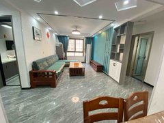 阜阳颍州淮河路急租!价格可谈 小精装拎包即住随时看房家电齐全出租房源真实图片
