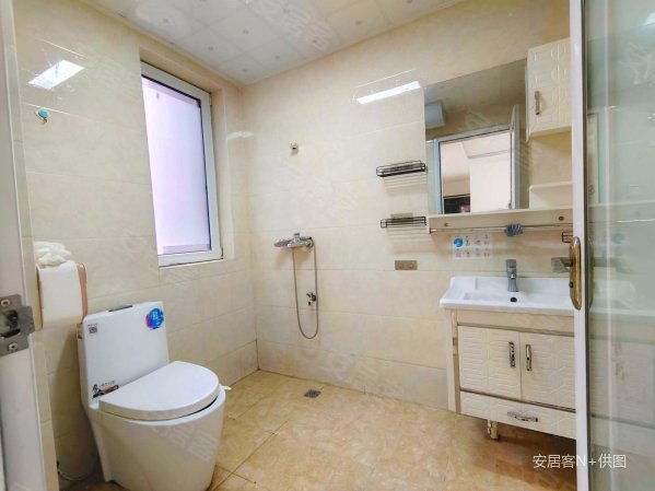 银盛泰泰馨苑2室2厅1卫89㎡南北90万