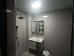阜阳阜南复政路新中医院旁边 套房拎包入住家具家电齐全 三环路旁边出行方便出租房源真实图片