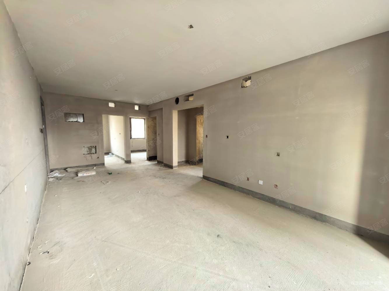 中国府3室2厅2卫120.04㎡南北110万