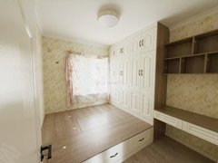 唐山路北远洋城吾悦广场 中心医院附近 第一次出租 精装修 家具家电齐全出租房源真实图片
