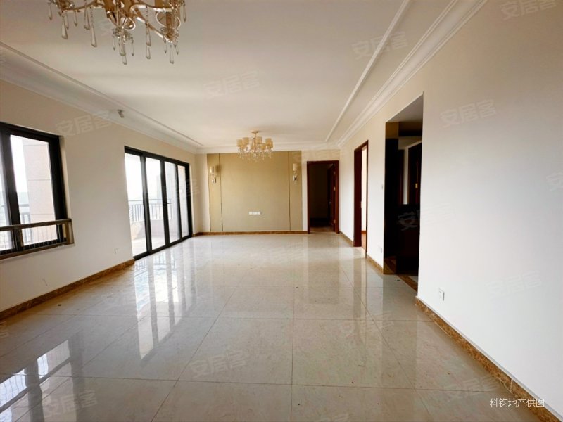 单价3906精装修128平大三房 大横厅设计,恒大金碧天下博雅苑二手房,50