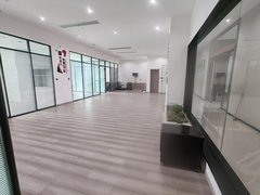 镇江润州镇江万达万达常发广场领城国际4室1厅250平7900元精装可做工作室出租房源真实图片