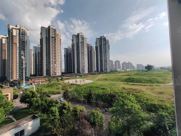 重庆长寿凤城街道寿城水岸(二期)古镇对面,单间配套,650元业主包物业