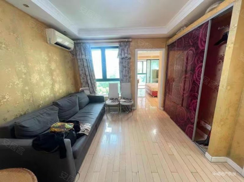 朝南一房,电梯中层,满5年且一套,靠地铁7号线,中环花苑二手房,480万,1