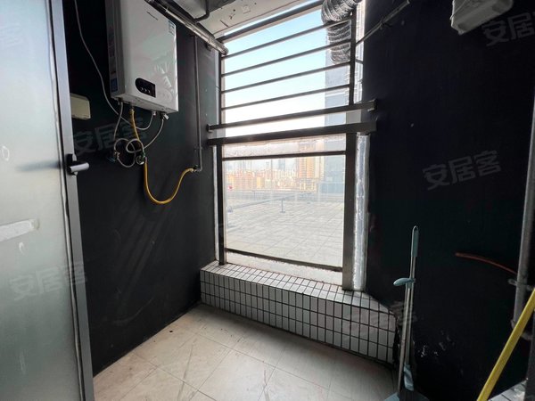 【多图】高发城驰苑,皇岗租房,实拍真房 近市区石厦水围 精装修1房1厅