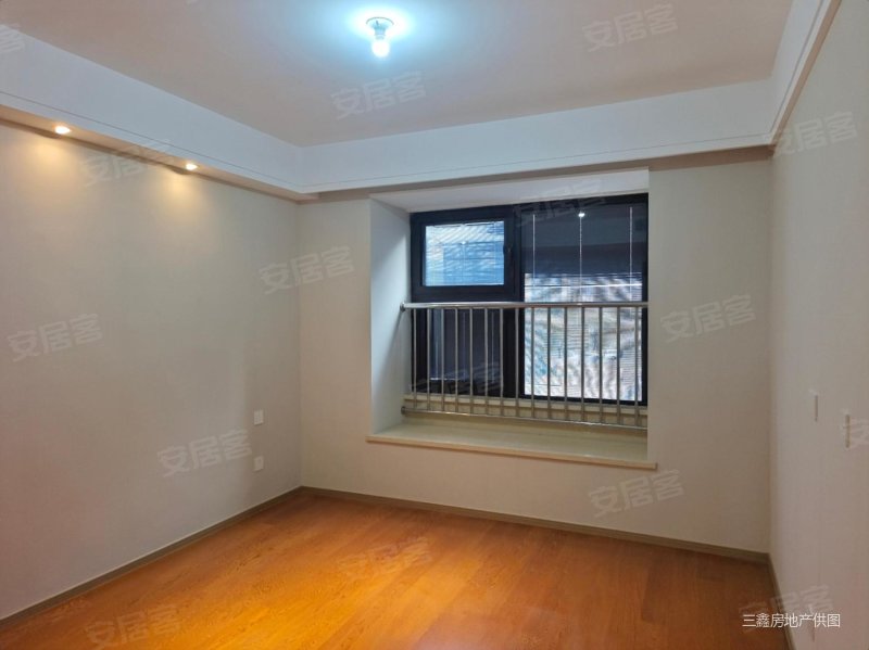 (万濠禧园 )出行方便 近地铁 高楼层视野好