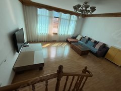 普洱思茅思茅城区南站对面消防大队住宿区 停车方便 四室两厅一厨两卫两阳台出租房源真实图片
