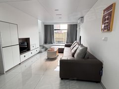 郴州苏仙爱莲湖恒大帝景精装两房复式Loft公寓出租房源真实图片