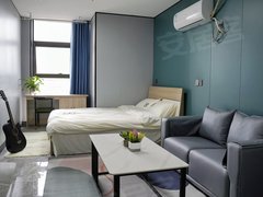 桐乡桐乡市区庆丰中路房冬直接租!停车方便。可押一付一,配套齐全,随时看房!!出租房源真实图片
