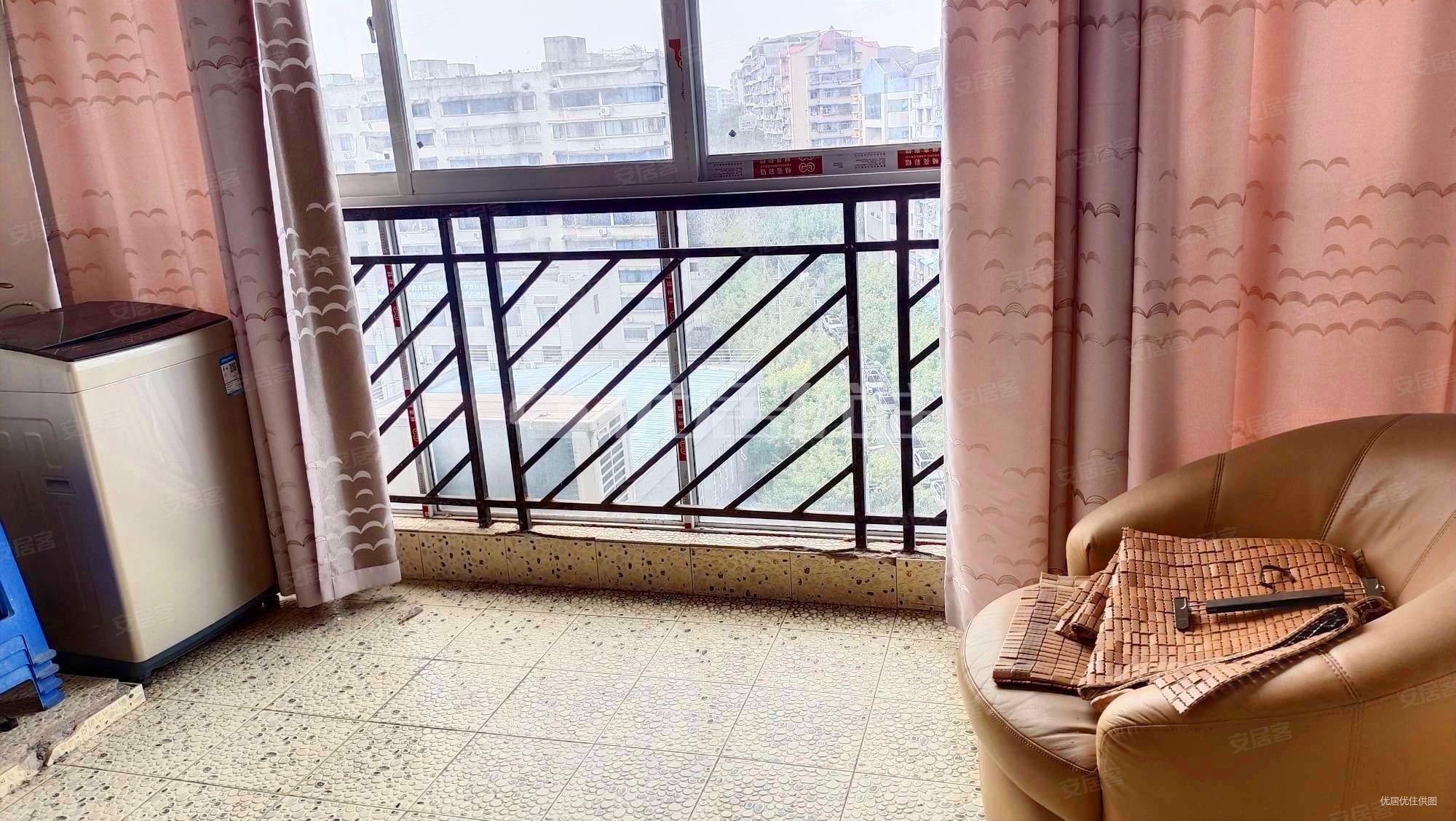 渝北两路  丽景天成精装两房出售