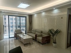 泉州石狮石狮服装城出租泰亨94平精装2房1卫2300,出租看房方便出租房源真实图片