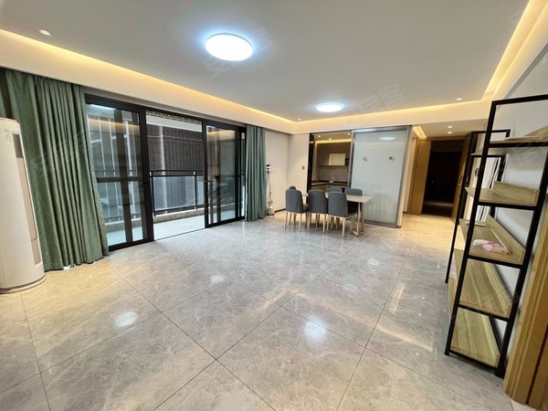 【多图】时代水岸二期,佛山租房,时代水岸二期 精装四房 家电齐全