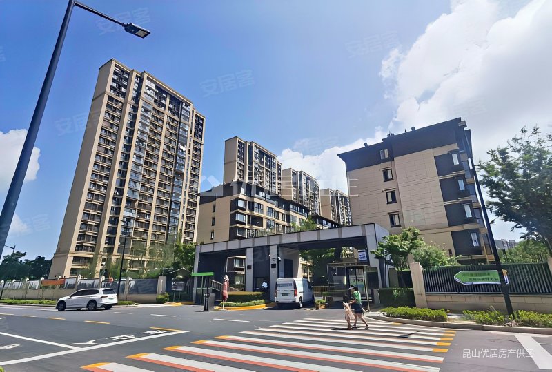 万科公园大道 3居室 楼层好 视野无,万科公园大道(昆山)二手房,158万