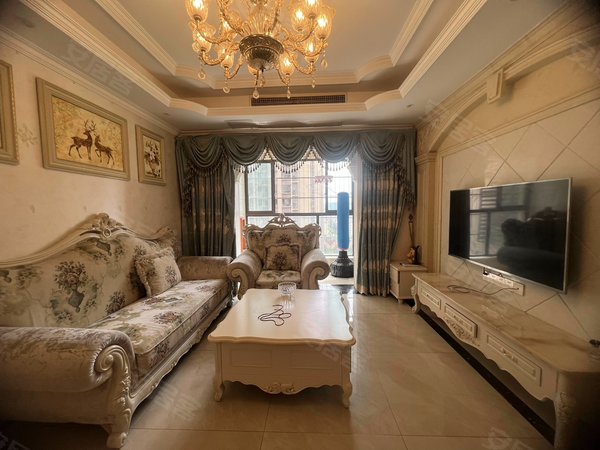 好赞好房!万达华城 万达商圈豪华装修家具家电齐全!看房方便