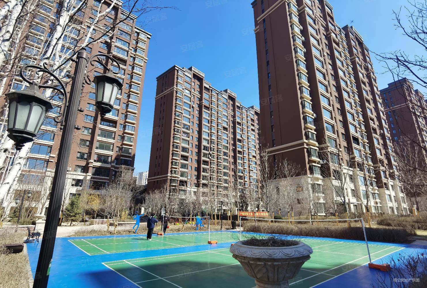 泽信吉府 支持贷款 可改底 185万 双层280 南北大花园