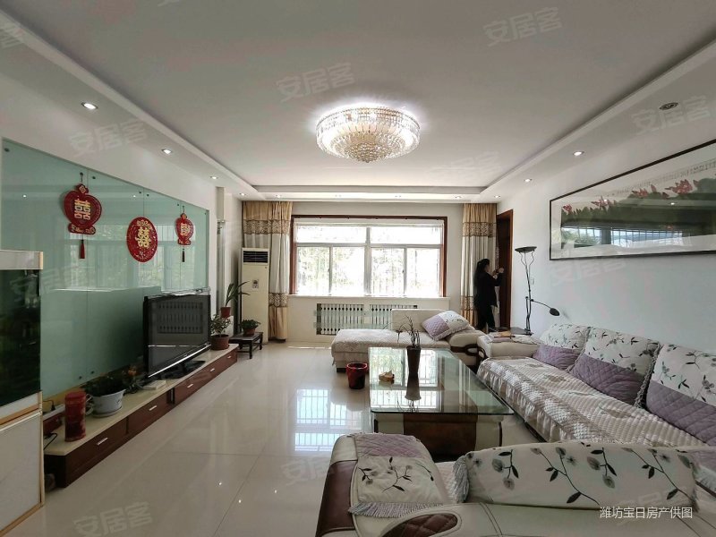 精装少住,送30平大车库,送家具家电,大3室,好位置,鸿基花园(寿光)二手