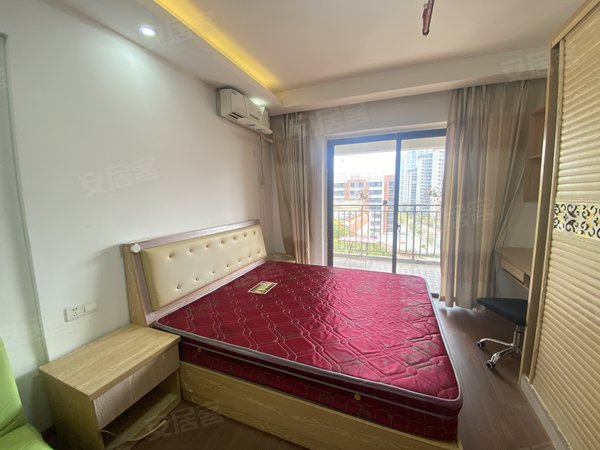 世纪大道市政府旁伴山御景临近新市医院带阳台公寓