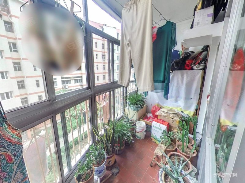 3室2厅  银都花园 采光好 周边商圈成熟