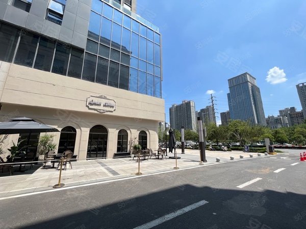 西安高新区木塔寺公园香榭御澄科技八路 木塔寺 兰岛广场 高新万达