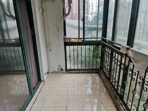 济南市中市中周边山景园小区二环南路 山景园 1楼空房 大2室可当宿舍