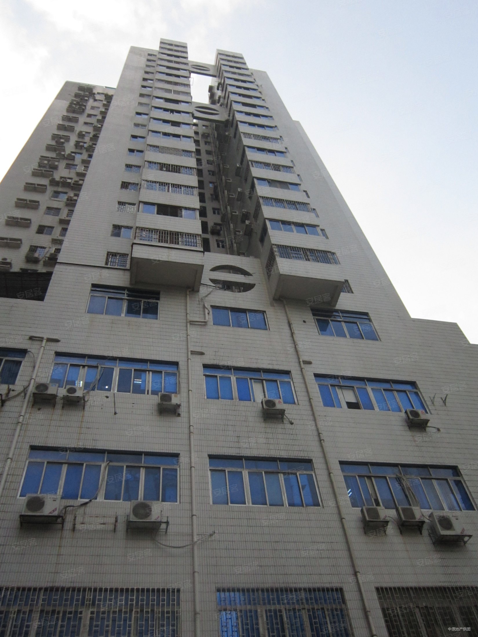 广州房产网>广州二手房>天河二手房>体育中心二手房>瑞达大厦>