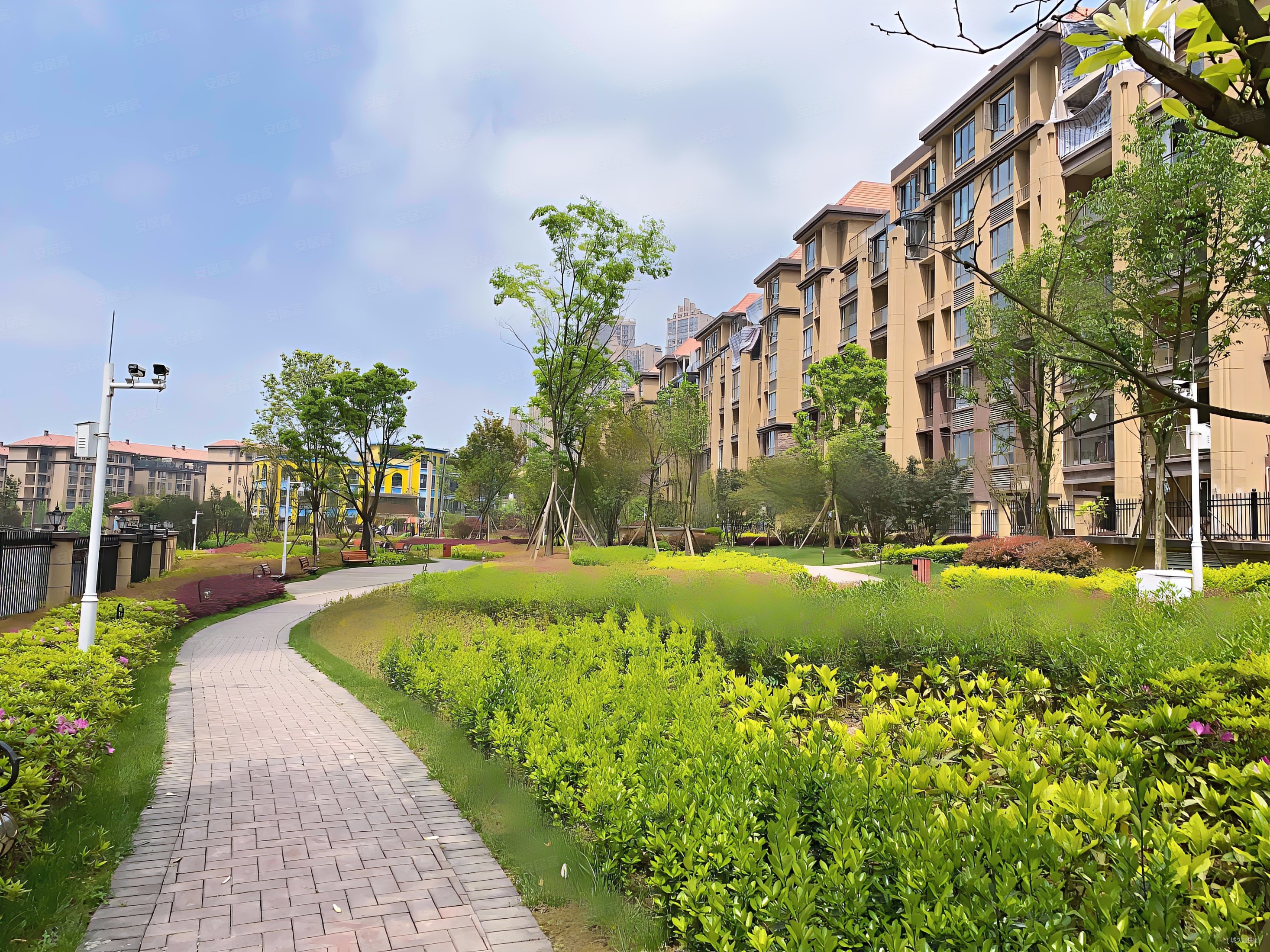 贵阳房产网>贵阳二手房>观山湖二手房>金珠路二手房>观府壹号一组团>