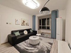 伊犁伊宁市伊宁市开发区可短租！上海城黄埔苑一楼两室两厅，家具家电齐全，拎包入住，出租房源真实图片