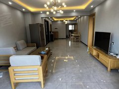 曲靖麒麟南城门锦东圣可以短租 精装4房 带车位  跑步机 家具家电齐全出租房源真实图片