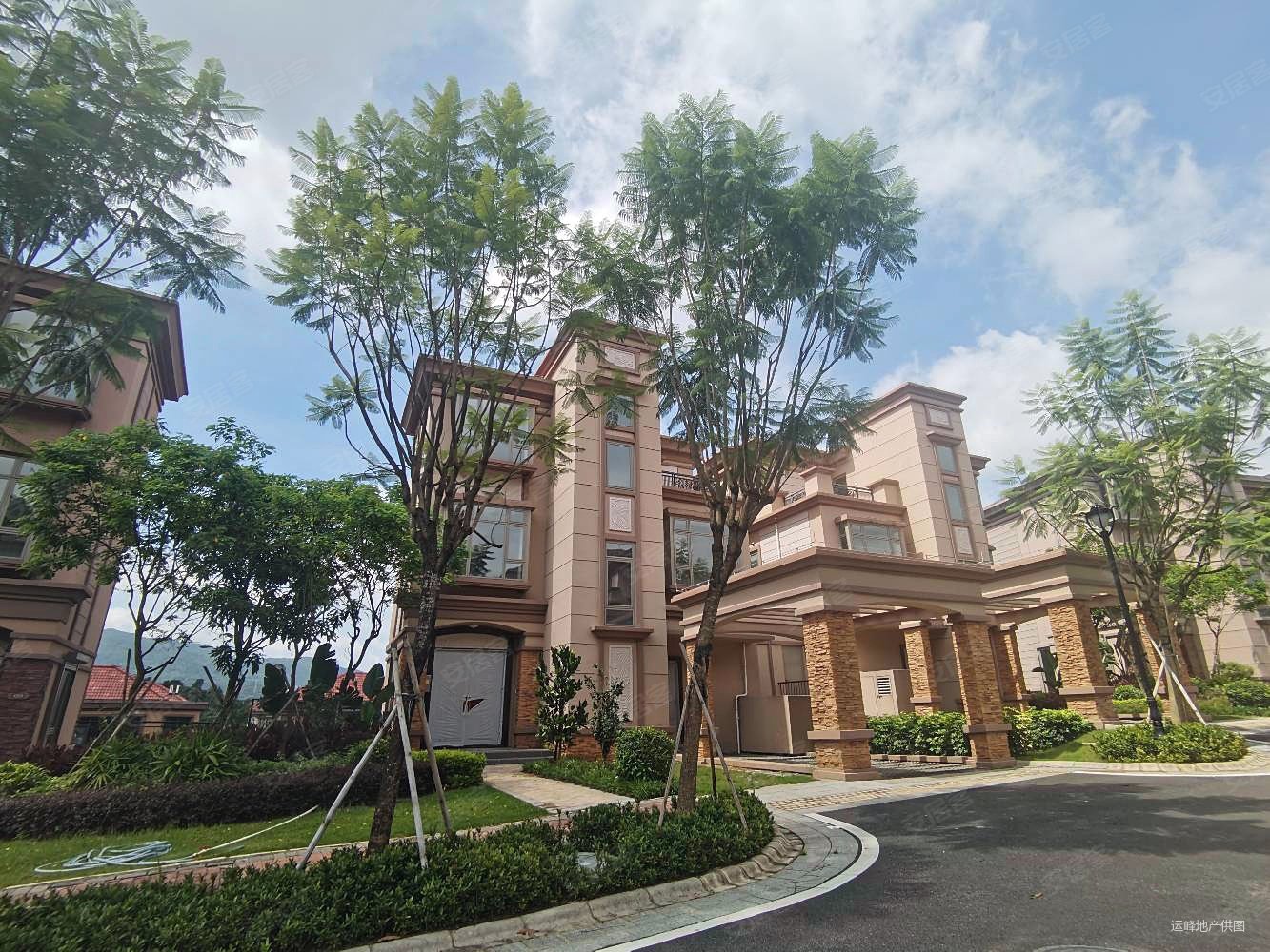 海逸豪庭御峰别墅