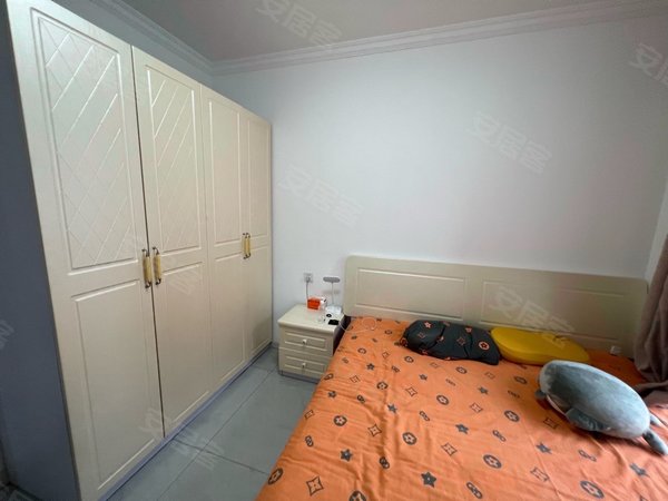 天津宝坻海滨街天悦园天悦园 精装一室 包物业取暖1000 房子干净温馨