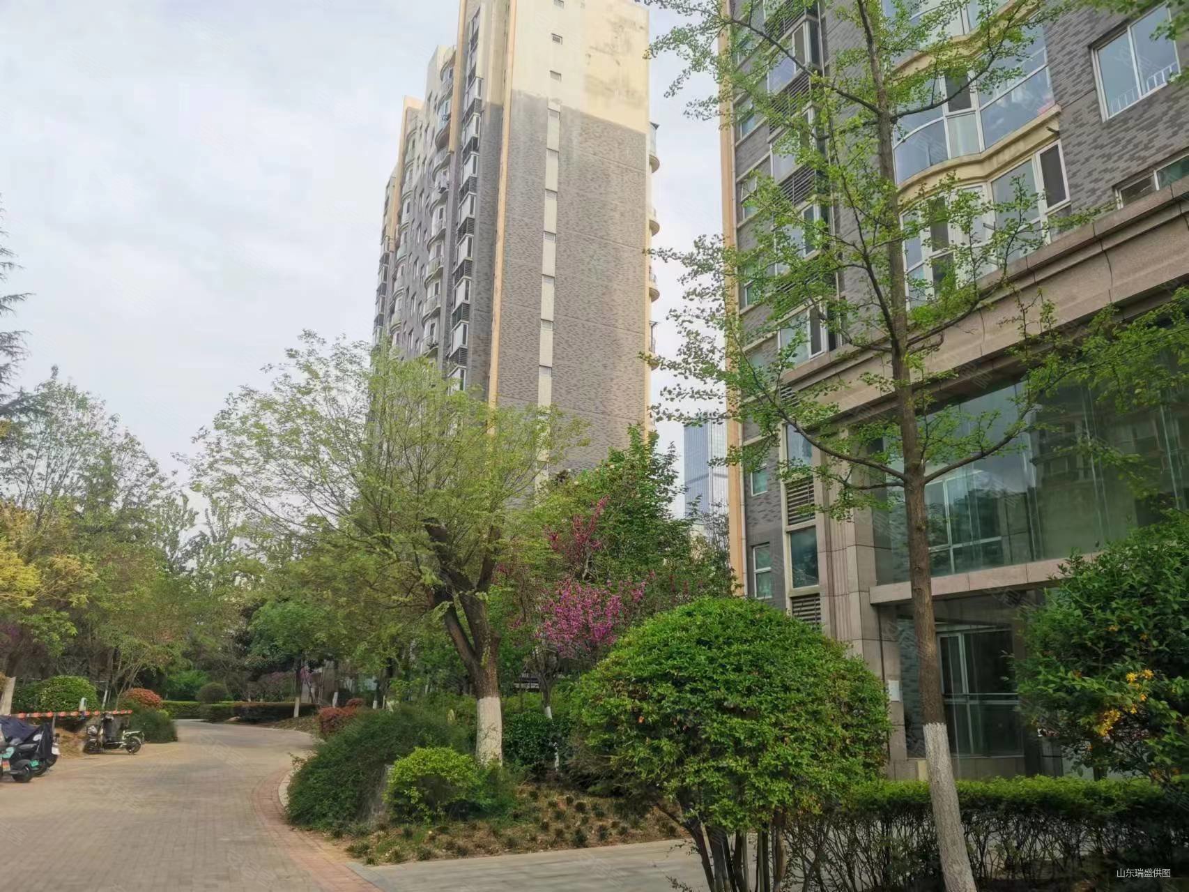 济南房产网>济南二手房>历下二手房>cbd二手房>鲍德现代逸城>1706