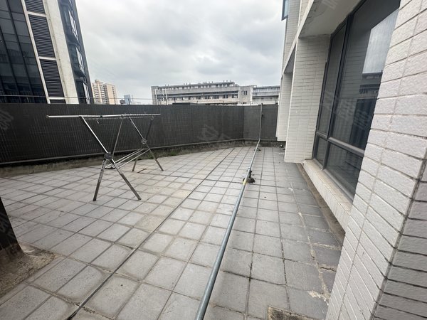 【多图】领江公馆,广州塔租房,带60方平台 珠城旁 领江公馆 3室2厅2卫