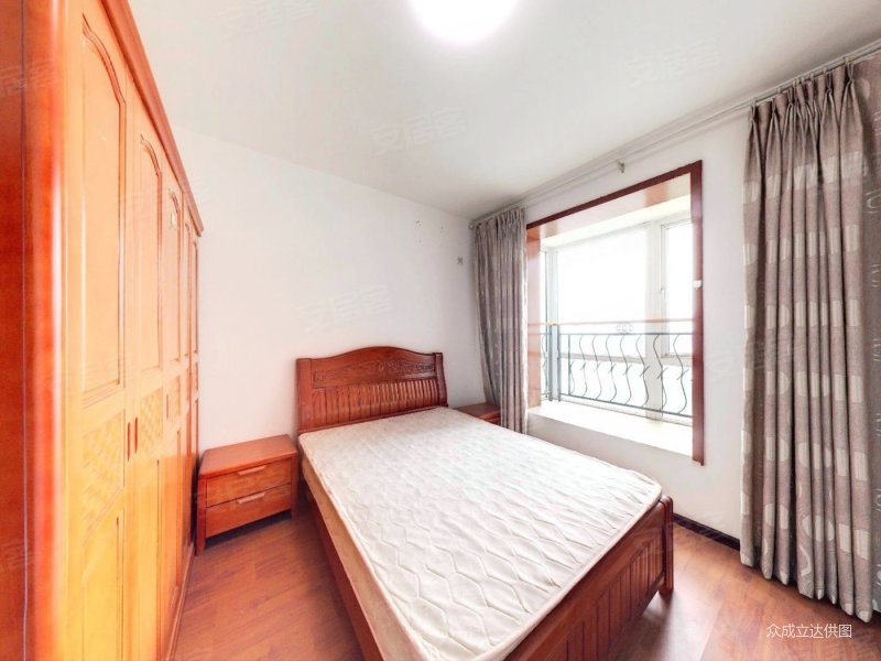 泰和佳园满五电梯房双卫临地铁南北通透