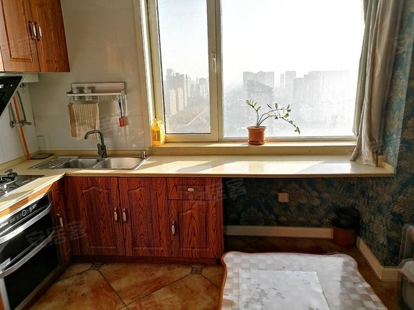 包头昆都仑丰盈道京奥港花园(商住楼)可短租，押一付一，帝景豪装公寓，采光好，带空调，高档家具家电出租房源真实图片