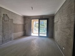 绍兴柯桥柯桥天圣大越府金地旁，130平 4房2卫15万包物业车位出租房源真实图片