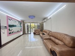 东莞万江石美龙景小区大180平大平层四房，部分家具，干净清爽舒适出租房源真实图片