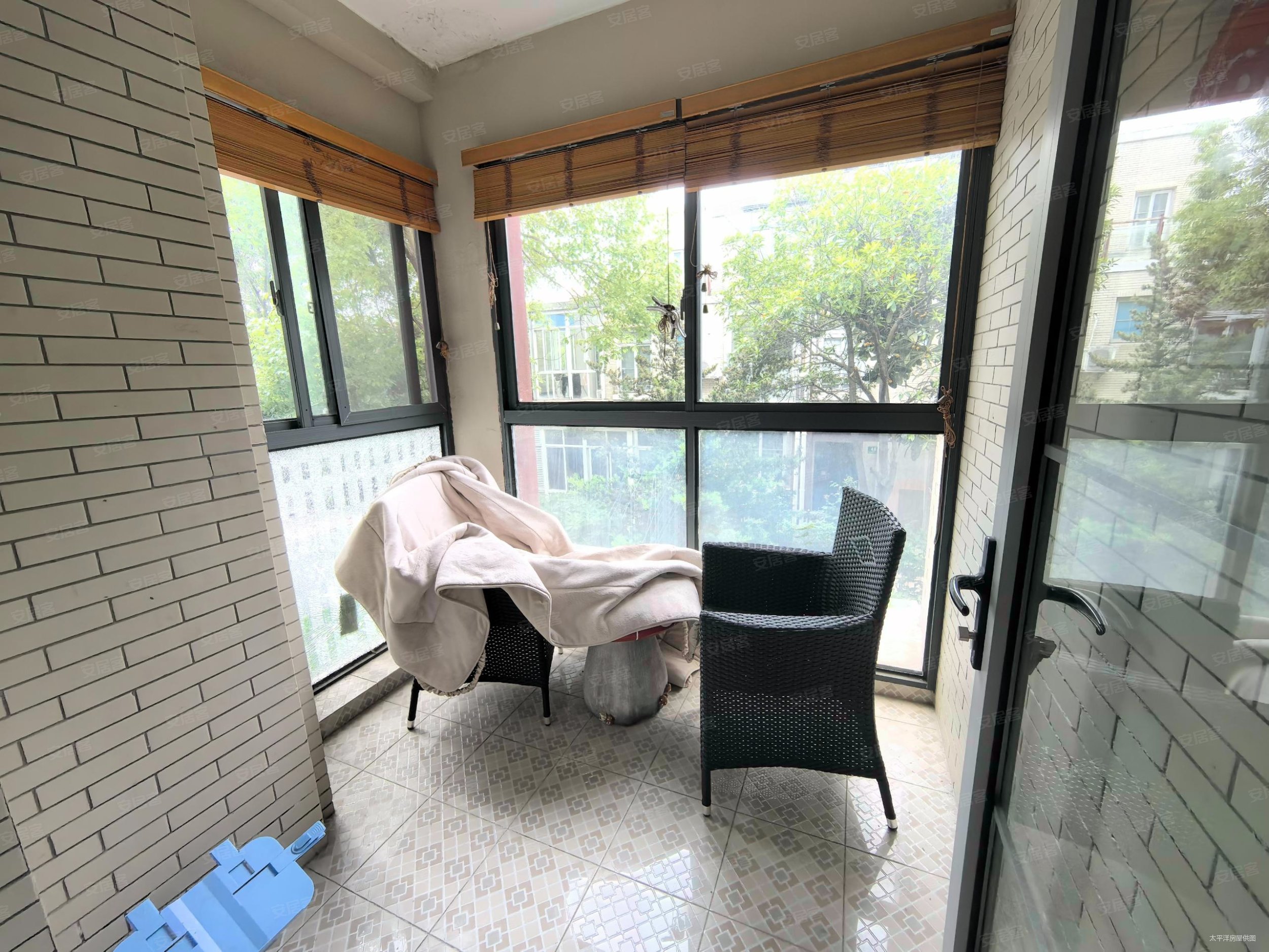 上海房产网>上海二手房>松江二手房>松江新城二手房>复地翠堤苑(别墅)