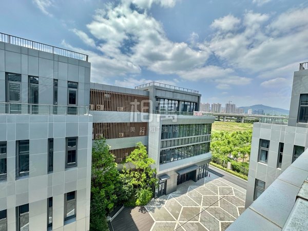 杭州西湖转塘禹洲滨天地浙医旁大露台近之江大桥 之江银泰 滨天地精装