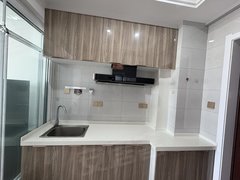 射阳射阳城东吾悦广场温馨一室一厅，为你点亮城市灯火。出租房源真实图片