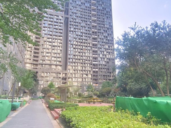 昆明盘龙火车北站星雅俊园北京路火车北站地铁口!星雅俊园!两室两厅!