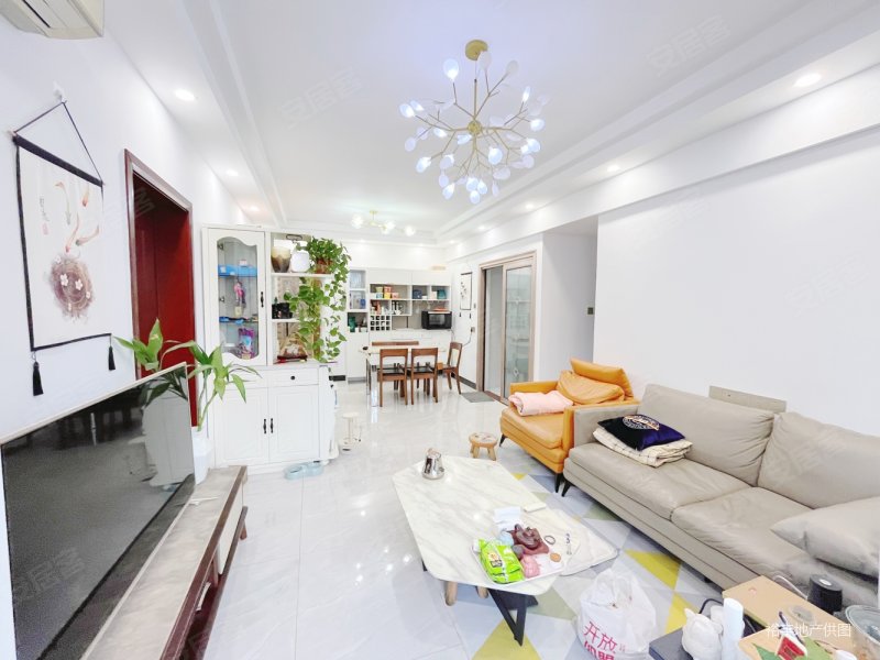 笋盘尚城雅苑80平40万3室2厅1卫