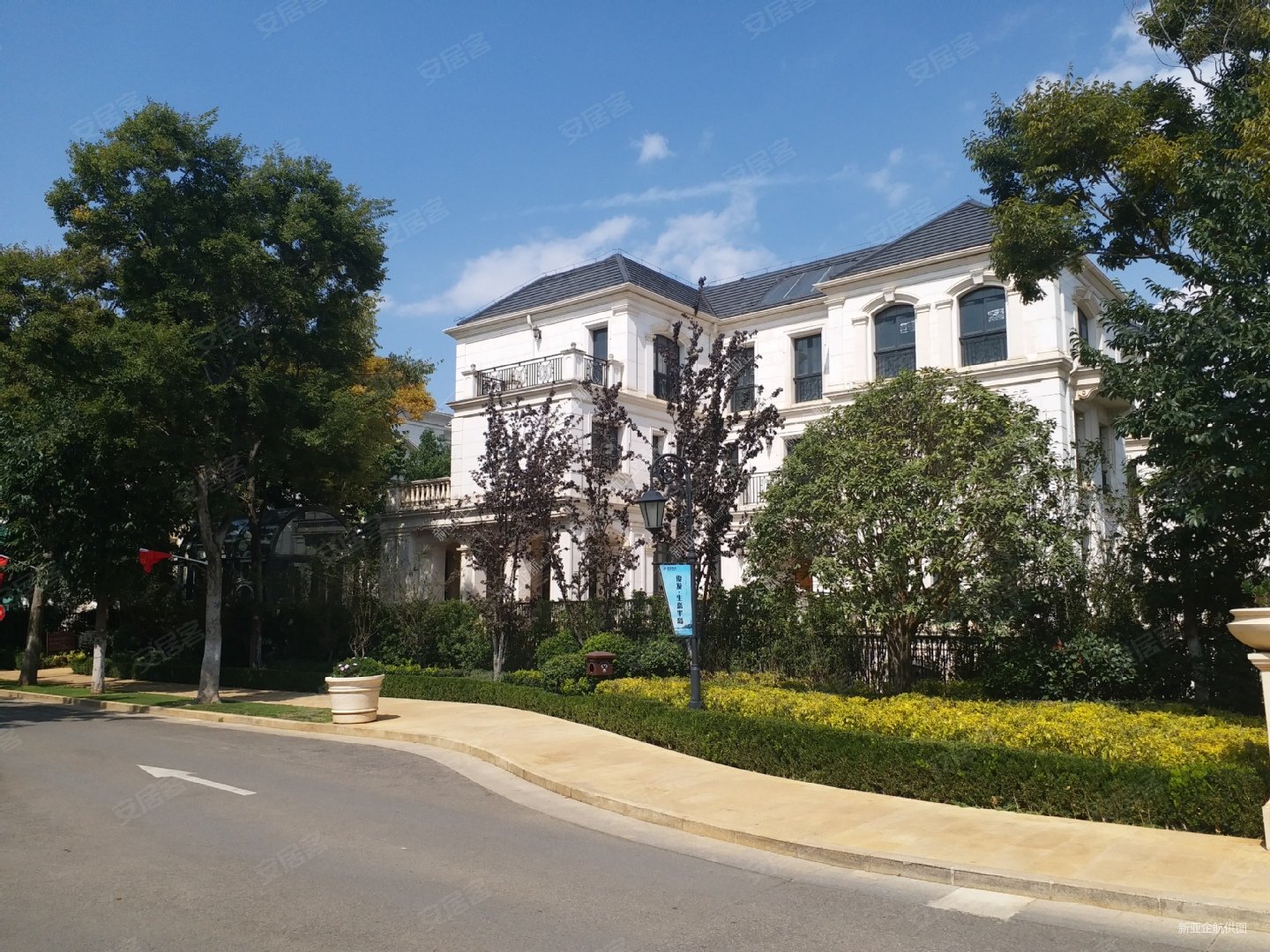 9平生态半岛,俊发滇池one(别墅)二手房,1700万,7室3厅,3卫,700.