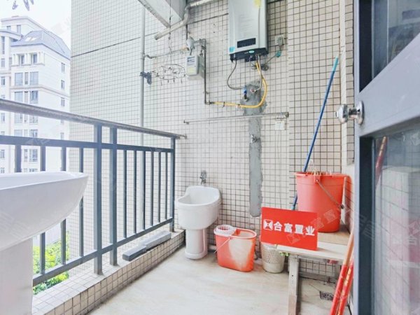 品质笋盘 怡翠馨园 满五年 户型方正实用 安静望花园,南海租房-佛山58