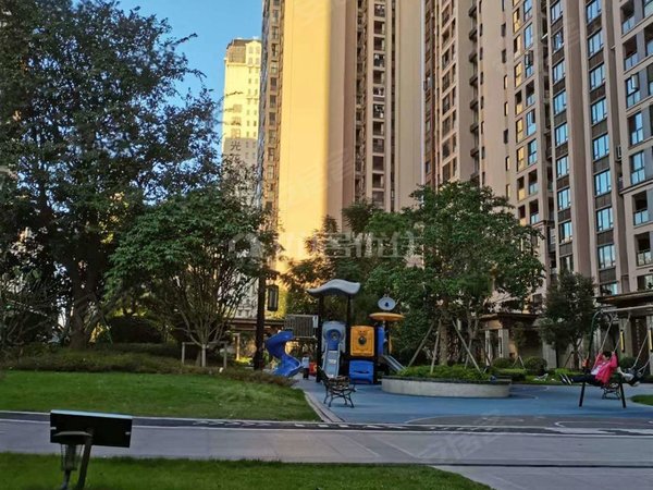 汕头龙湖东海岸龙光御海天韵新出靓房!