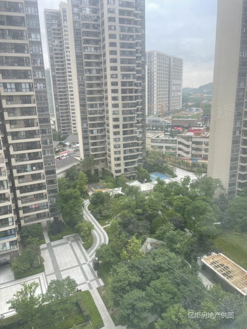 楼层好,万科理想城d区二手房,105万,3室2厅,2卫,99平米-贵阳安居客