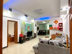 汕尾汕尾城区城区周边3马路城市广场凤山中学三房两厅家具家电齐全交通方便采光极好！出租房源真实图片