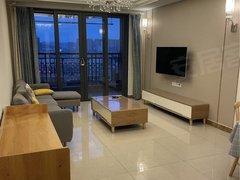 嵊州城区市中心出租恒大越府 三室一厨一卫 领包入住 2600月包物业费出租房源真实图片