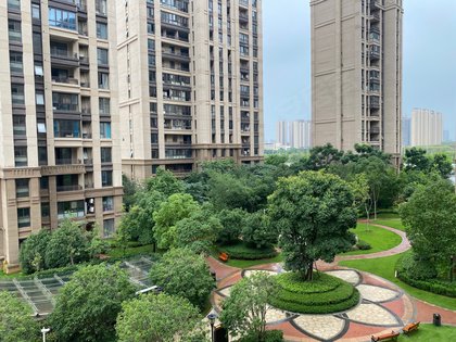 绿地悦城a区,九江街与黄岗山路 - 南昌绿地悦城a区二手房,租房,房价